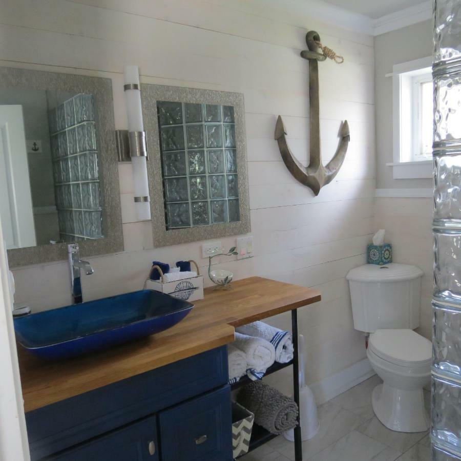 Tanbark Shores Guest Suite ブルッキングズ エクステリア 写真